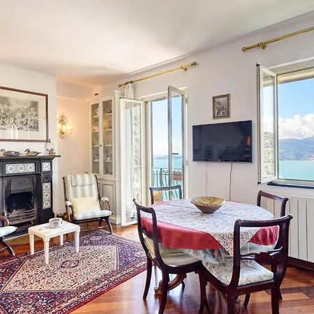公寓 3 Bedroom Awesome In