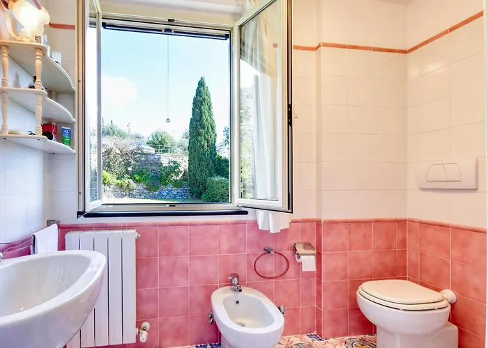 3 Bedroom Gorgeous In *