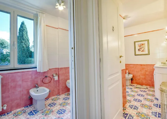 3 Bedroom Gorgeous In Lejlighed *