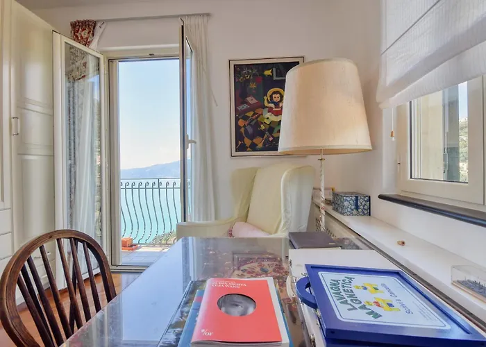 3 Bedroom Gorgeous In * Zoagli
